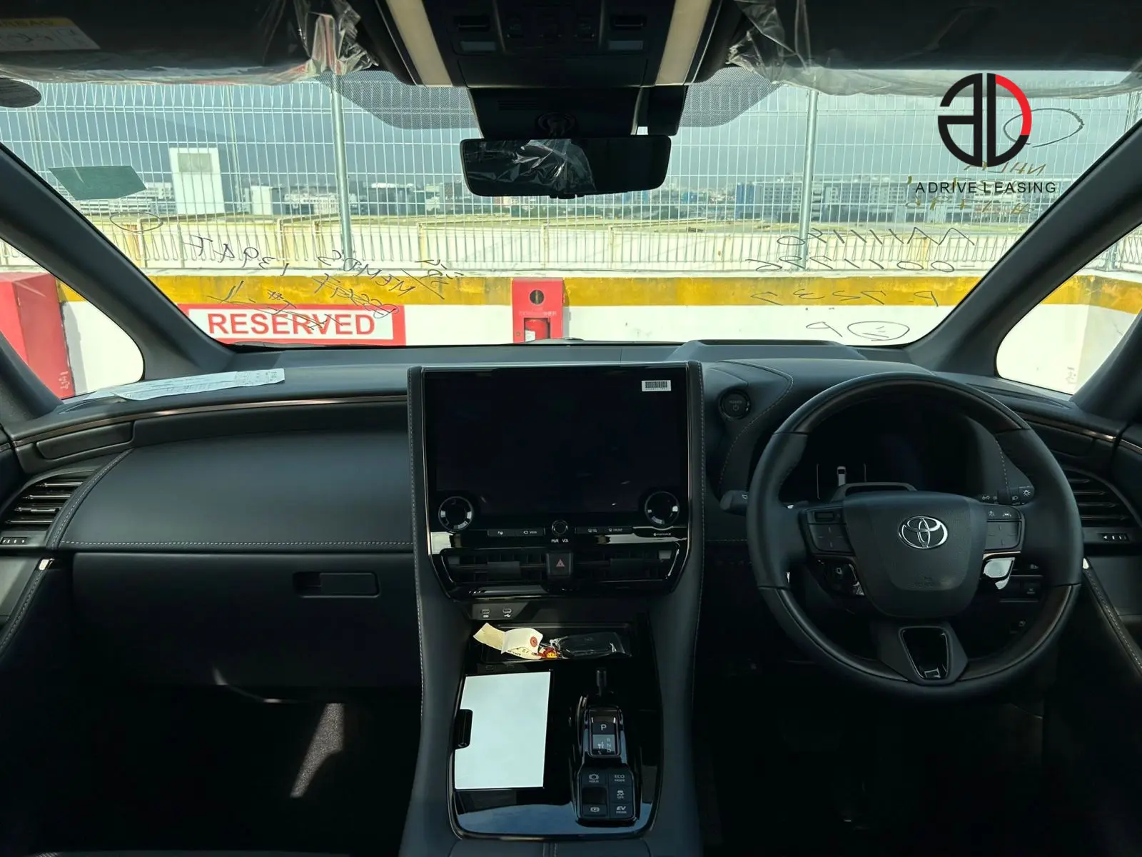 Toyota-Alphard-Hybrid-2.5-HV-Z-4
