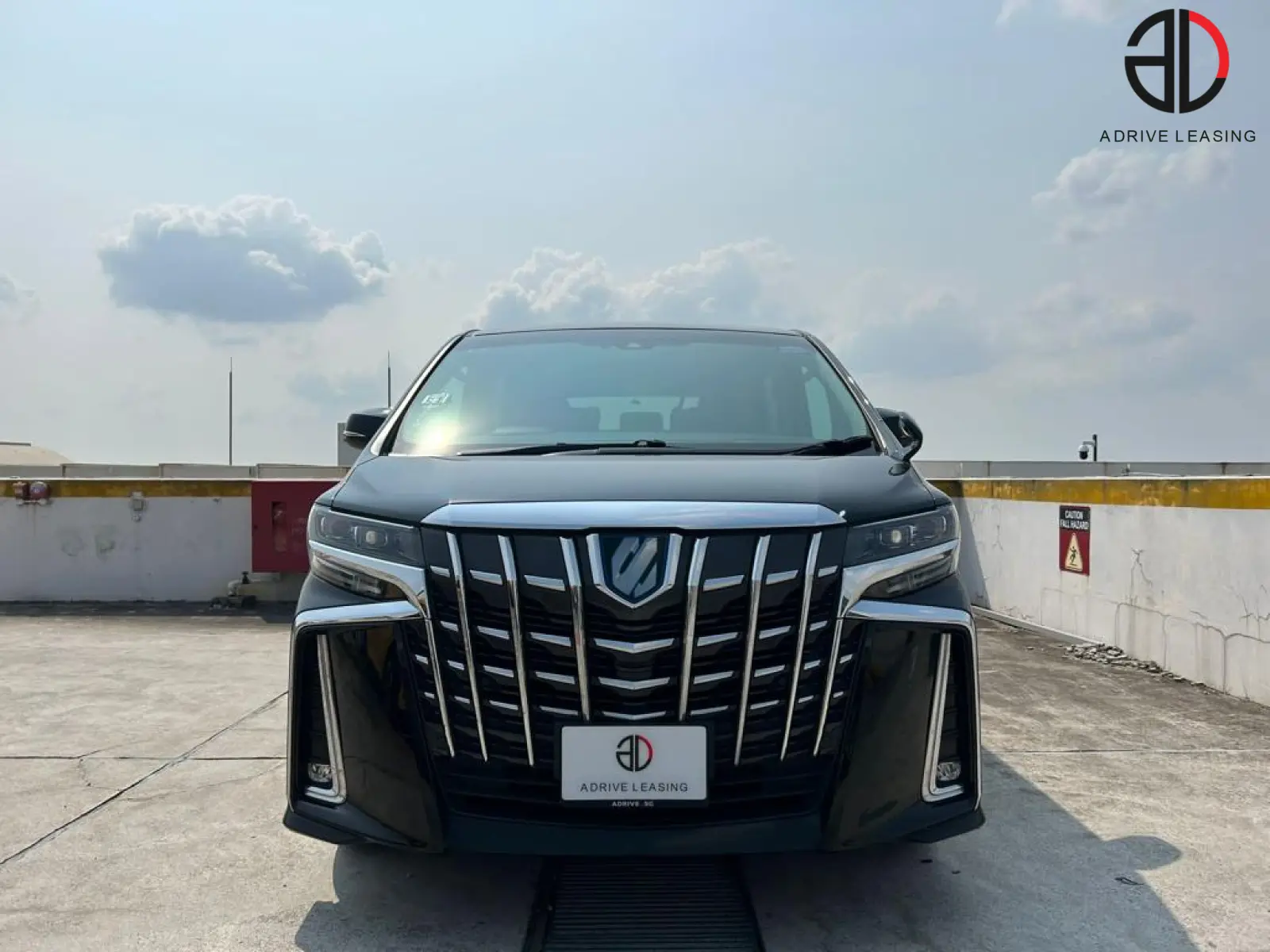 Toyota-Alphard-Hybrid-2.5A-1 (1)