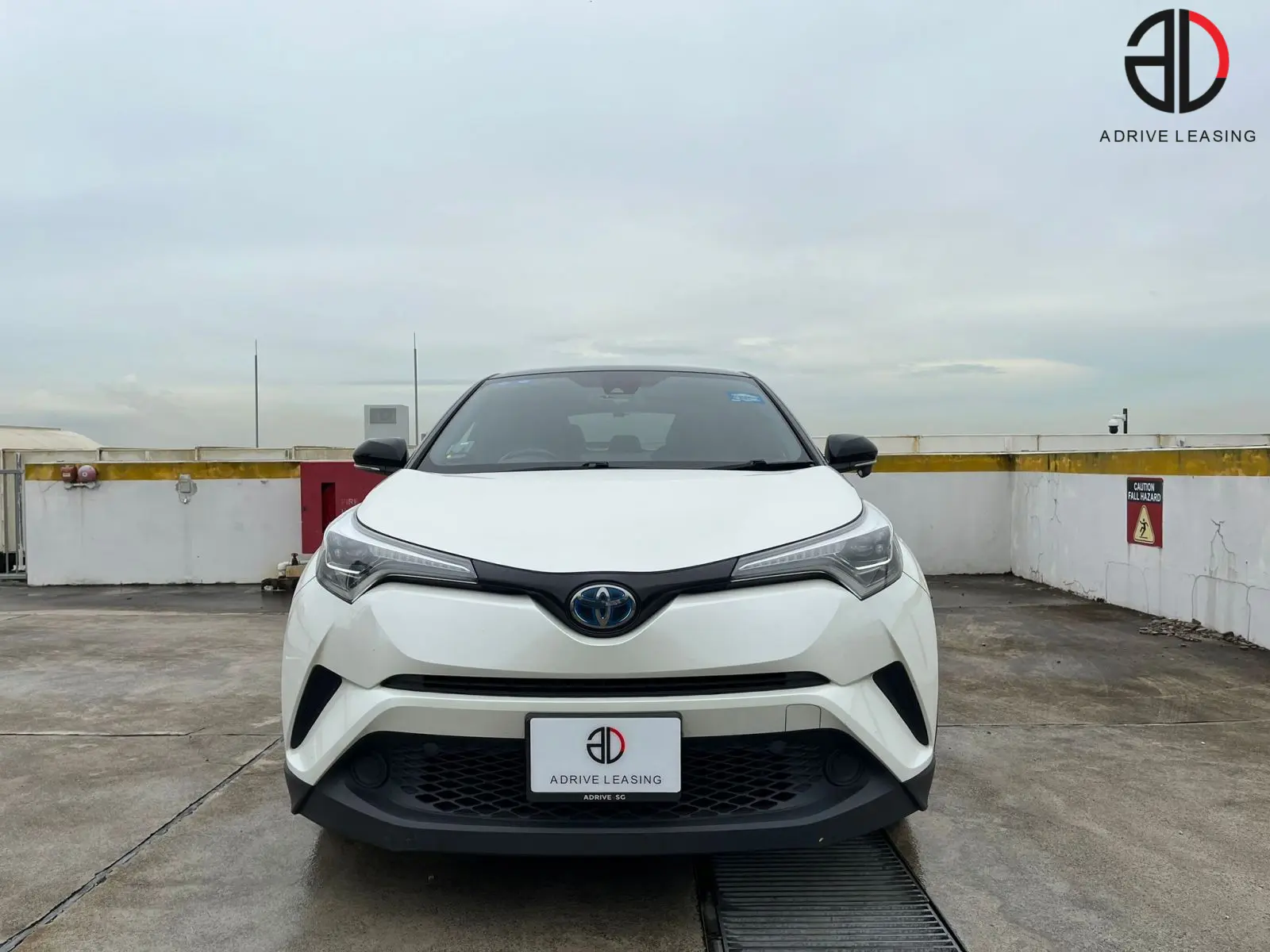 Toyota-C-HR-Hybrid-1.8A-1