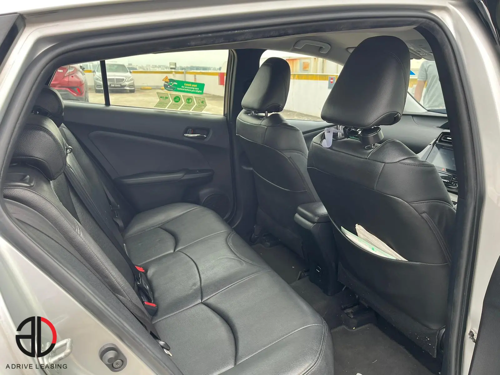 Toyota-Prius-Hybrid-1.8A-5