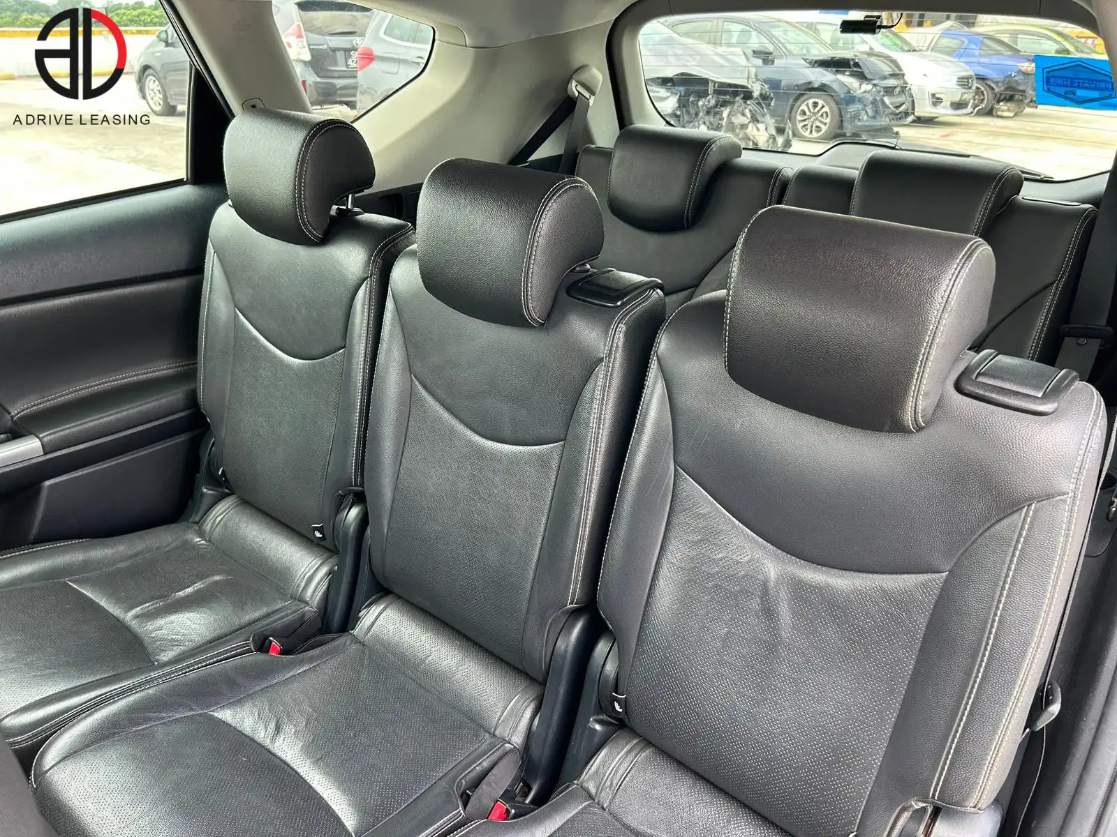 Toyota-Prius-Plus-Hybrid-1.8A-5