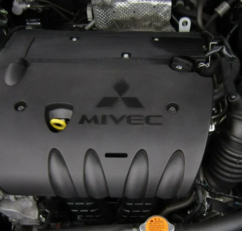 mitsubishi-engine-scaled